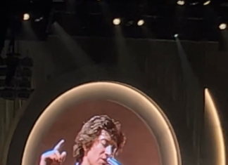 Arctic Monkeys Shined Like A Mirrorball